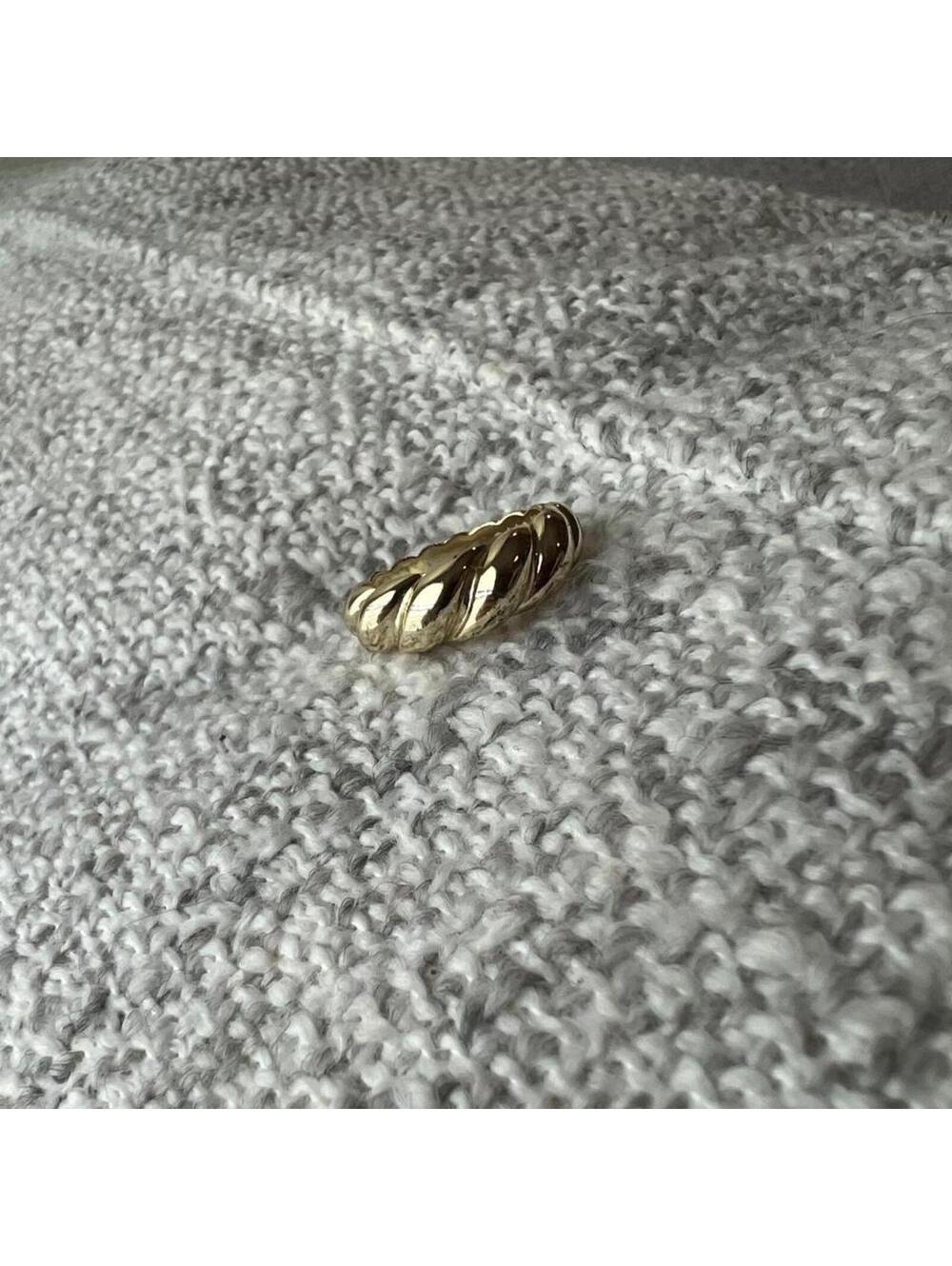 Vintage Gold Croissant Dome Ring